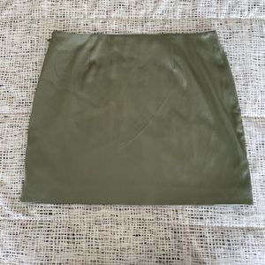 Aritzia Sunday Best Rocco satin miniskirt